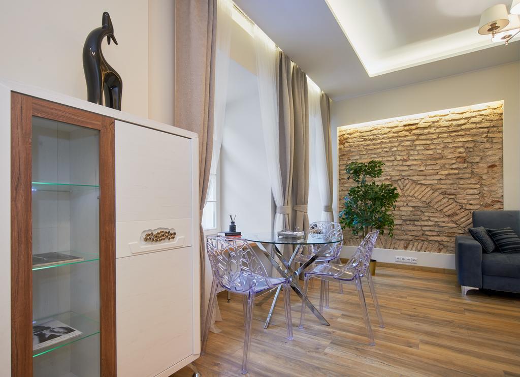 Town Hall Square Apartments Vilna Exterior foto